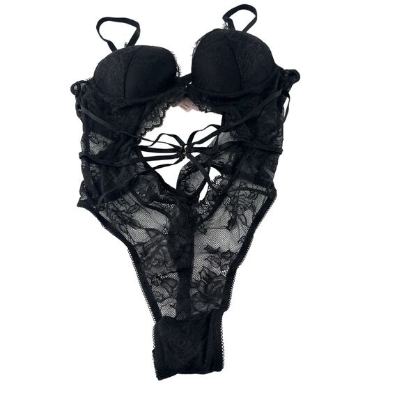 Victoria's Secret Rose Lace Strappy Teddy Bodysuit Size XS - Picture 4 of 11